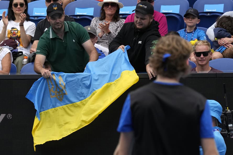 Ruský tenista Andrej Rubľov postúpil do 3. kola dvojhry na Australian Open v Melbourne. V 2. kole zvíťazil nad Fínom Emilom Ruusuvuorim ...