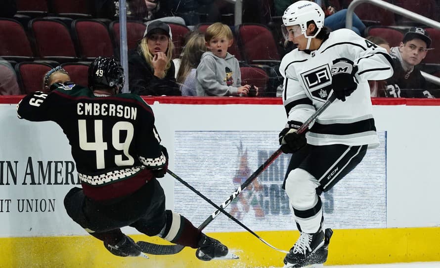 Slovenský hokejista Martin Chromiak (20) si v stredajšom zápase AHL pripísal asistenciu, jeho Ontario Reign však prehralo na ľade Calgary ...