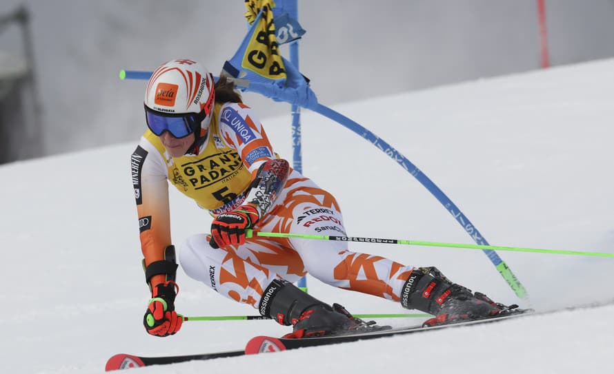 Skvelá druhá jazda! Slovenská lyžiarka Petra Vlhová (27) zvládla oveľa lepšie druhé kolo obrovského slalomu Svetového pohára v talianskom ...