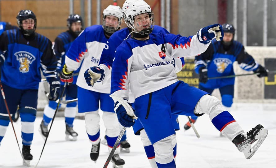 Slovenské hokejistky do 16 rokov sa predstavia vo finále dievčenského turnaja v rámci zimného Európskeho olympijského festivalu mládeže ...