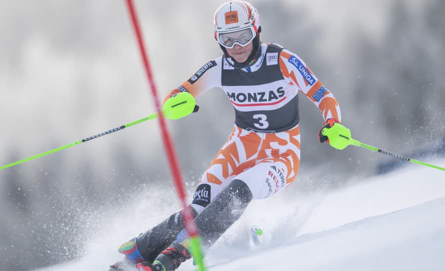 Slovenská lyžiarka Petra Vlhová obsadila v sobotnom slalome Svetového pohára v Špindlerovom Mlyne štvrté miesto. V českom stredisku zaostala ...
