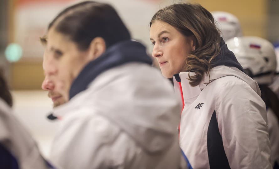 Slovenské hokejové reprezentantky do 16 rokov síce nezvíťazili v piatkovom finále hokejového dievčenského turnaja na zimnom Európskom ...
