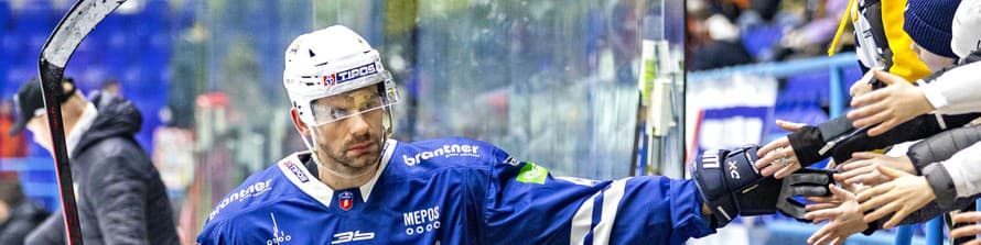 Chýbala len čerešnička na torte v podobe víťazstva! Hokejový obranca Juraj Valach (33) si v nedeľňajšom súboji proti Banskej Bystrici ...