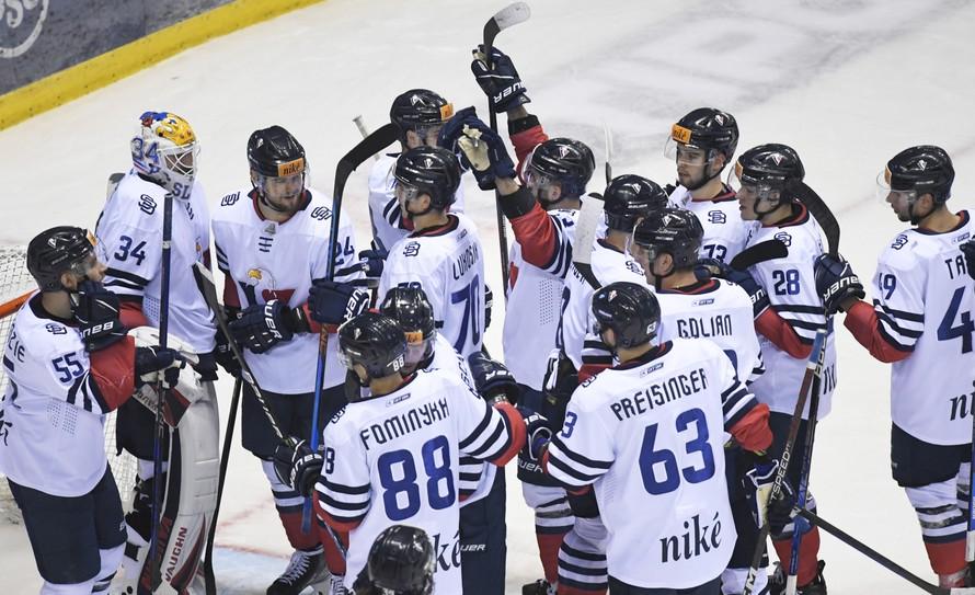 Hokejisti HC Slovan Bratislava zvíťazili v piatkovom šlágri 35. kola Tipos extraligy na ľade HC Košice 1:0. Jediný gól zápasu strelil ...