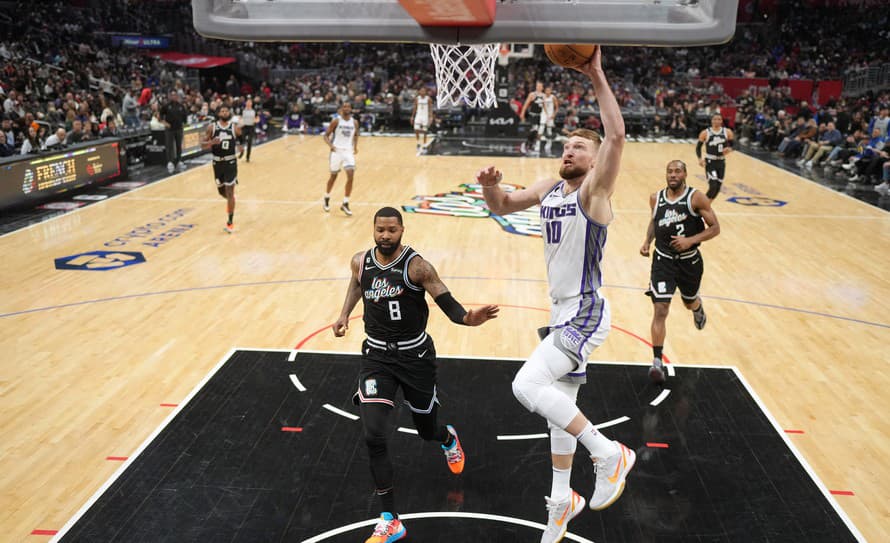 Neskutočné ofenzívne divadlo. Nočný duel medzi Los Angeles Clippers a Sacramentom Kings sa zapíše do histórie najlepšej basketbalovej ...