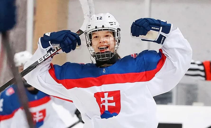 Parádna oslava narodenín. Slovenská hokejová reprezentantka Nela Lopušanová sa v deň svojich 15. narodenín blysla v ženskej extralige.