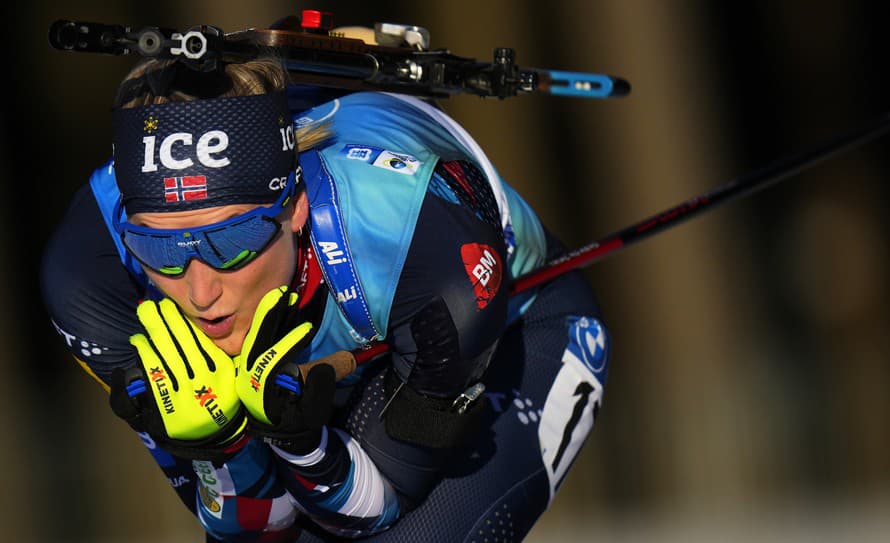 Nórska biatlonistka Marte Olsbuová Röiselandová triumfovala v šprinte Svetového pohára v Novom Měste na Morave. 