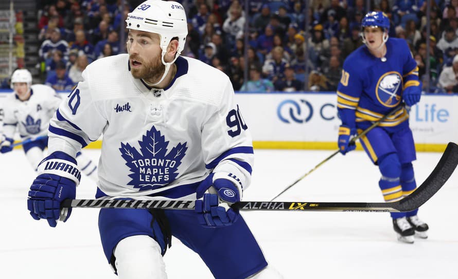 Hokejista Ryan O’Reilly bude chýbať Torontu Maple Leafs dlhší čas pre zlomeninu prsta. Uviedol to v pondelok tréner kanadského tímu Sheldon ...