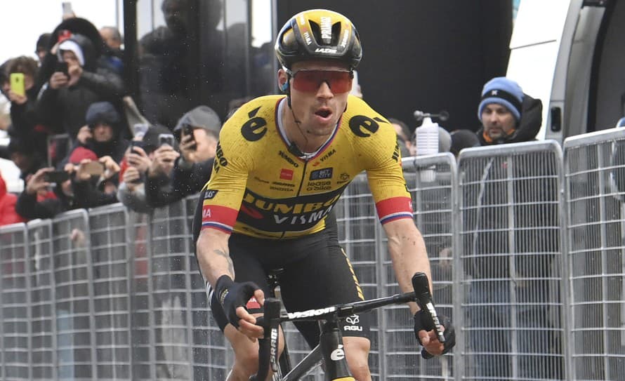 Slovinský cyklista Primož Roglič zvíťazil v 5. etape pretekov Tirreno - Adriatico, ktorá merala 165,5 km a viedla z Morro d'Oro do Sassotetta-Fonte ...