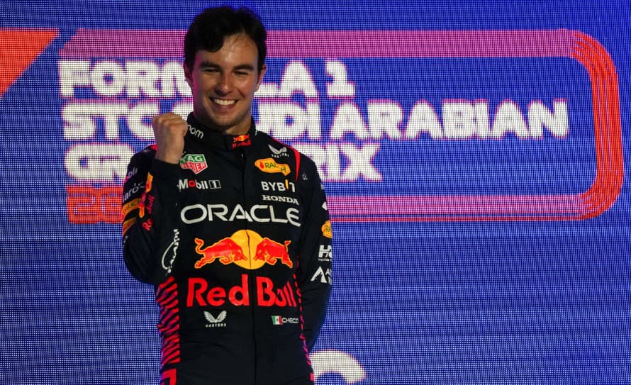 Mexičan Sergio Perez z tímu Red Bull zvíťazil na Veľkej cene Saudskej Arábie, druhom podujatí seriálu MS formuly 1.