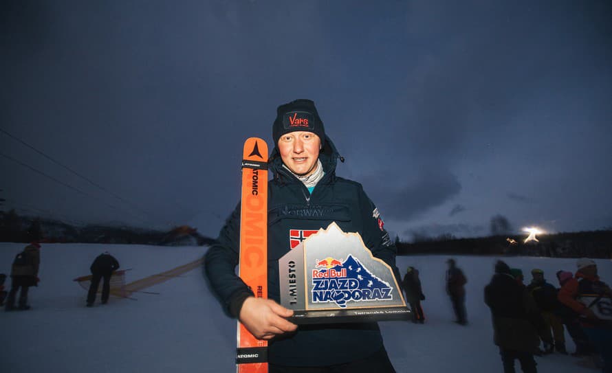 Slovenský reprezentant v rýchlostnom lyžovaní Michal Bekeš (33) opäť prekonal vlastný národný rekord. Vo francúzskom alpskom stredisku ...
