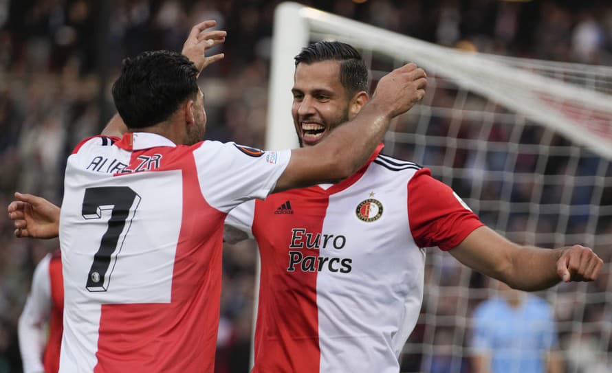 Slovenský futbalista Dávid Hancko prispel gólom k víťazstvu Feyenoordu Rotterdam na trávniku mestského rivala Sparty 3:1 v 27. kole holandskej ...