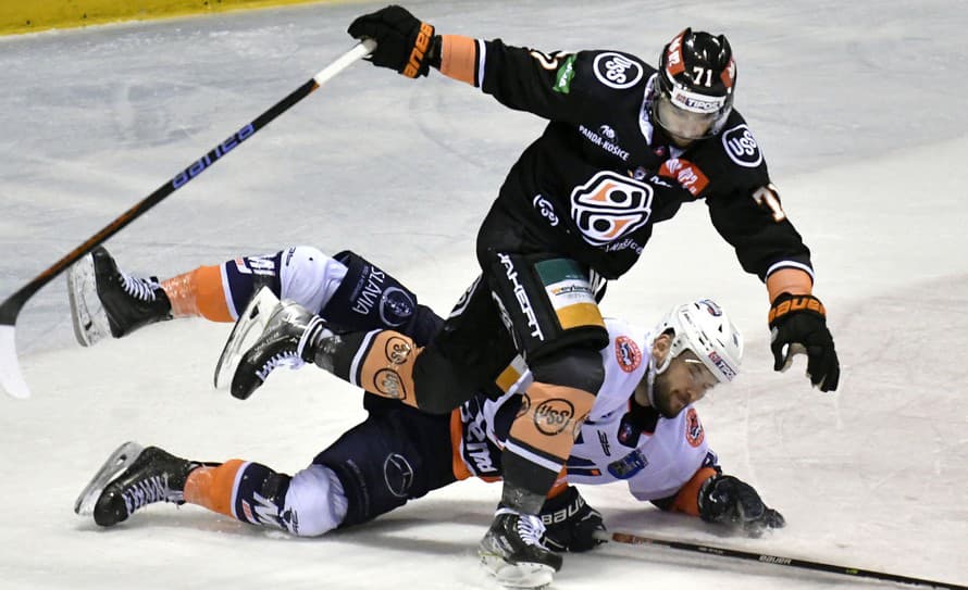 Hokejisti HC Košice sa stali prvými finalistami play-off Tipos extraligy.