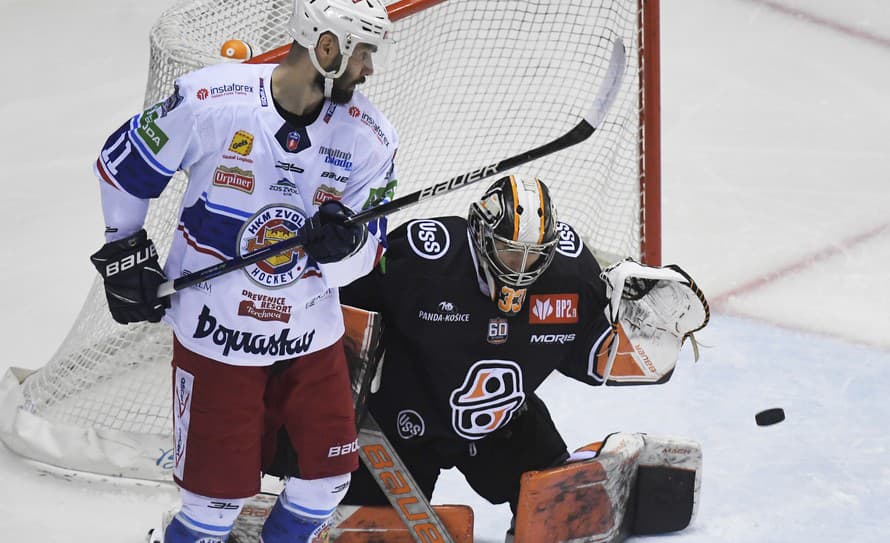 Hokejisti HC Košice vedú vo finálovej sérii play off Tipos extraligy už 2:0 na zápasy. V pondelňajšom zápase zdolali na domácom ľade ...