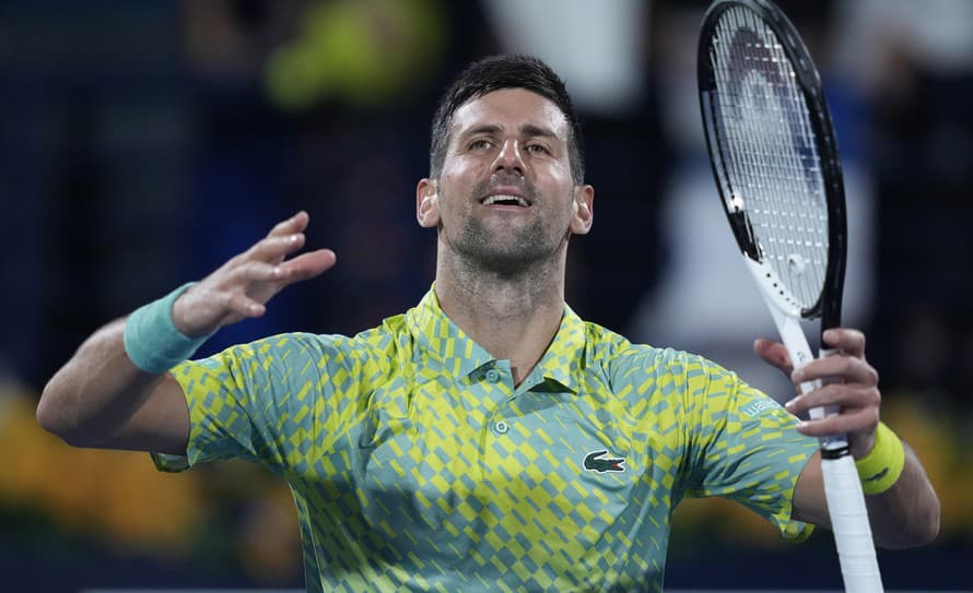 Líder svetového rebríčka Novak Djokovič sa odhlásil z tenisového turnaja Madrid Masters. V sobotu o tom informovali organizátori.