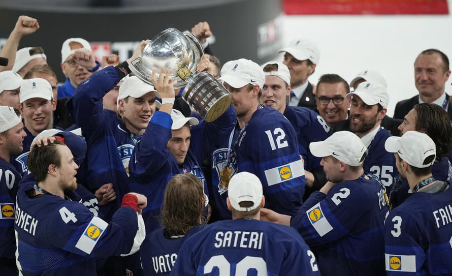 Fínska hokejová reprezentácia môže na domácich MS počítať s prvými hráčmi z NHL.