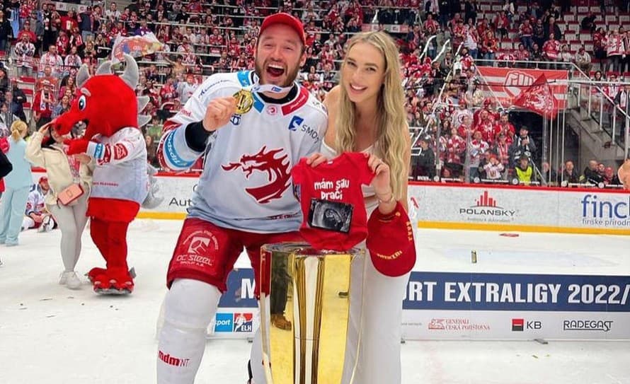 Boli to nervy, ale piatkový finálový súboj najvyššej českej hokejovej súťaže nakoniec Třincu priniesol piaty majstrovský titul, štvrtý ...