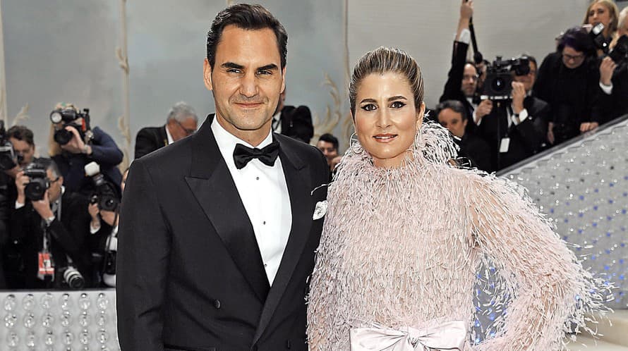 Roger Federer (41) a jeho manželka slovenského pôvodu Mirka (45) si užívajú spoločné chvíle a akcie, na ktoré nemali počas hráčskej kariéry ...