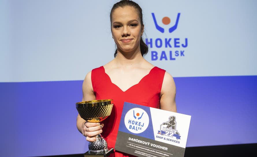 Slovenská hokejistka Nela Lopušanová sa stala držiteľkou Ceny Piotra Nurowského pre najlepšieho mladého športovca Európy v zimných športoch ...