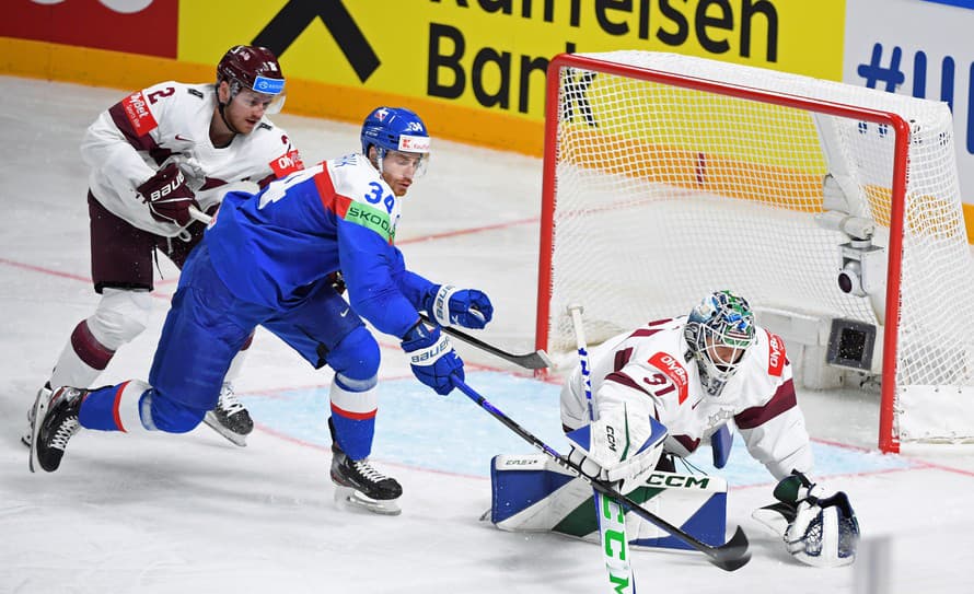 Slovenskí hokejisti odohrali dnes svoj druhý zápas na majstrovstvách sveta v Rige. Duel proti Lotyšsku sme vám priniesli od 19.20 hod ...