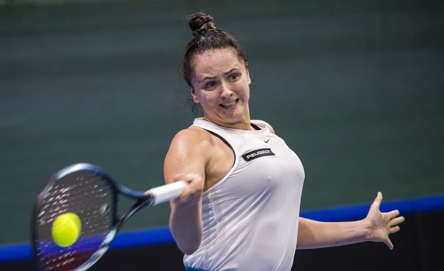 Slovenskú tenistku Viktóriu Hrunčákovú (25) delí jediný duel od účasti v hlavnej fáze grandslamového turnaja Roland Garros.