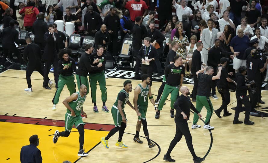 Basketbalisti Bostonu Celtics si vo finále Východnej konferencie play-off NBA vynútili rozhodujúci siedmy zápas.