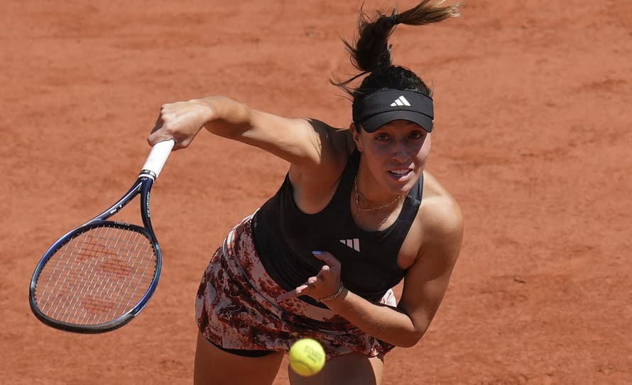 Americká tenistka Jessica Pegulová postúpila do 3. kola dvojhry na grandslamovom turnaji Roland Garros. V pozícii nasadenej trojky vyhrala ...