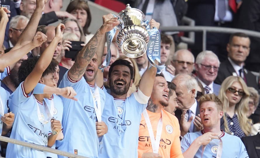 Futbalisti Manchestru City získali druhú trofej v ročníku 2022/23 a udržali si nádej na zisk treble. 