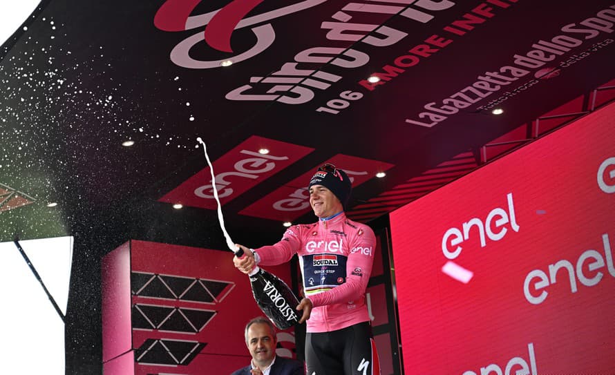 Belgický cyklista Remco Evenepoel (23) potvrdil, že nebude štartovať na tohtoročnej Tour de France v dôsledku nedávno prekonaného koronavírusu. ...