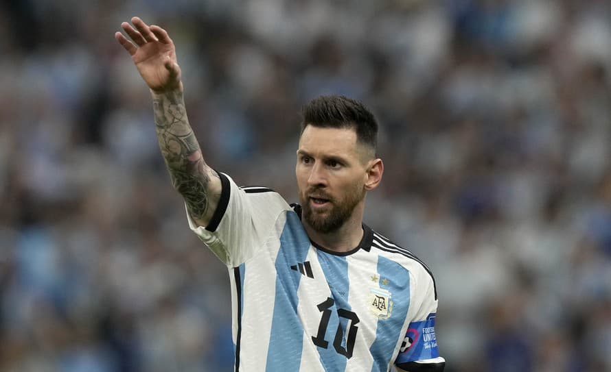 Argentínsky futbalový reprezentant Lionel Messi (35) sa nečakane dostal do problémov. Zaistili ho policajti! 