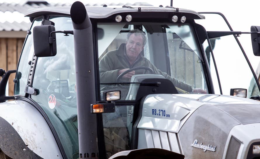 Sľuby sa majú plniť. Bývalý moderátor obľúbenej britskej šou Top Gear Jeremy Clarkson (63), sľúbil počas Veľkej ceny Monaka na sociálnej ...