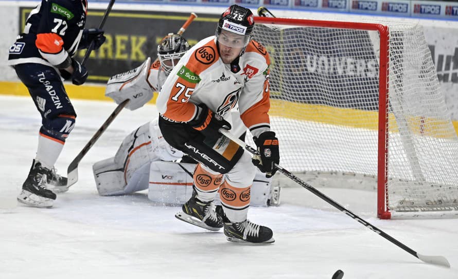 Kanadský hokejový obranca Alex Breton (25) sa dohodol s klubom HC Košice na pokračovaní spolupráce aj pre sezónu 2023/2024. „Oceliari ...