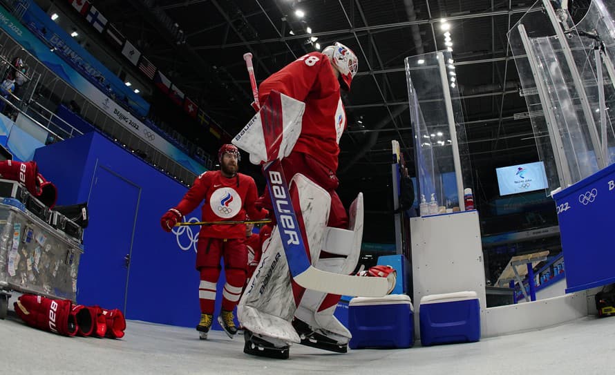 Jeho príbeh šokoval pred rokom celý športový svet! Najskôr vychytal brankár hokejistom Ruska striebro na pekinskej olympiáde, neskôr ...