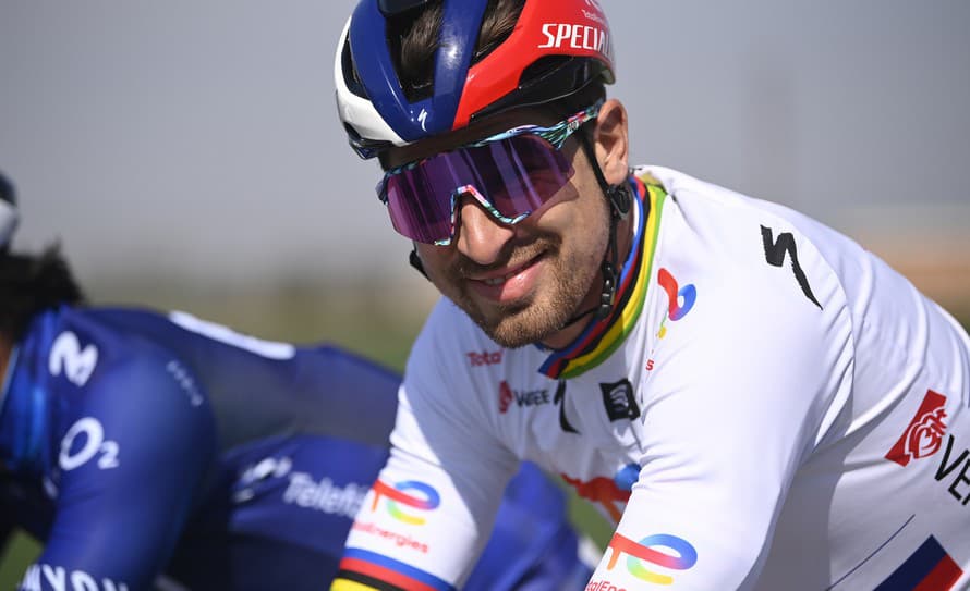 Zbrane rozhodne neskladá! Peter Sagan (33) by na svojom poslednom vystúpení na Tour de France rád narobil ešte vietor a vybojoval aspoň ...