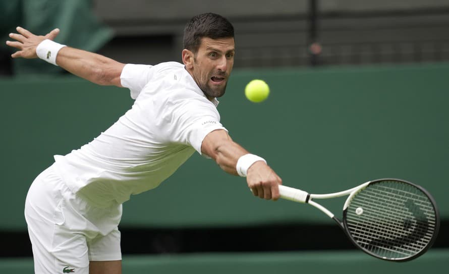 Srbský tenista Novak Djokovič nie je spokojný s harmonogramom zápasov na treťom grandslamovom turnaji sezóny v londýnskom Wimbledone, ...