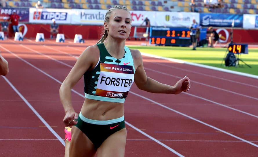 Slovenská atlétka Viktória Forsterová po 55 rokoch vylepšila slovenský rekord v behu na 100 metrov. 