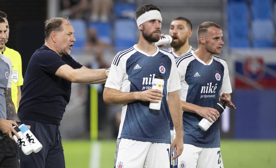 Nič ľahké ich nečaká! Futbalisti Slovana Bratislava sa v prípade postupu do 3. predkola Ligy majstrov stretnú s víťazom dvojzápasu Šeriff ...