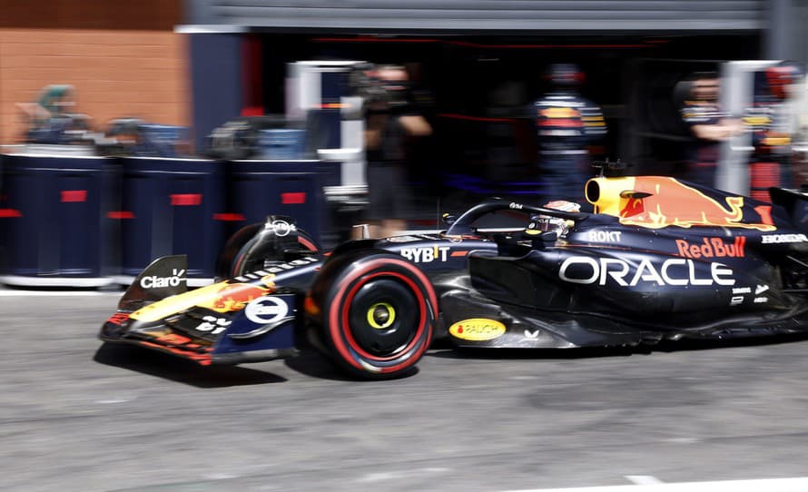 Max Verstappen v tejto sezóne nemá konkurenciu.