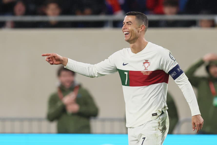 Cristiano Ronaldo (37) sa zapísal do histórie! Portugalský futbalista dosiahol významný marketingový míľnik.
