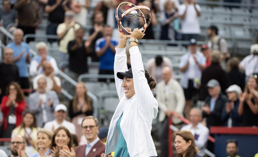 Konečne sa o nej hovorí ako o víťazke turnaja, nie o jej megamajetku. Reč je o americkej tenistke Jessice Pegulovej (29), ktorá sa tešila ...