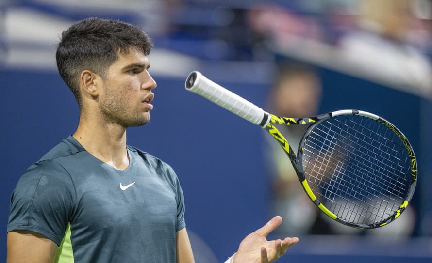 Fínsky tenista Emil Ruusuvuori (24) vyradil v zápase druhého kola turnaja ATP v Cincinnati siedmeho nasadeného Andreja Rubľova (25).