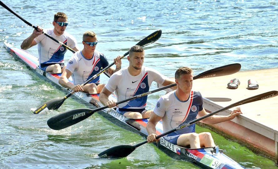 Dosť bolo tréningovej driny, teraz ide do tuhého. Platí to pre slovenskú rýchlostnú kanoistiku, ktorej 14-členná výprava sa v pondelok ...