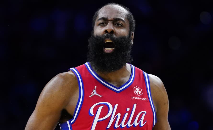 Basketbalová NBA udelila hviezde Philadelphie Jamesovi Hardenovi pokutu 100.000 dolárov (2,2 milióna korún) za vyhrážky, že nebude plniť ...