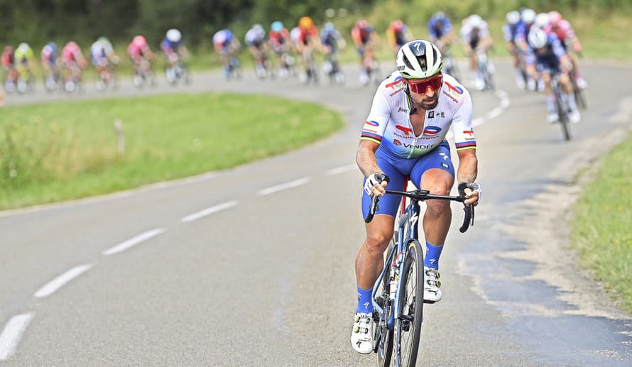 Príbeh Petra Sagana (33) nám opäť ponúka cyklistickú zápletku! V júni to vyzeralo, že náš slovenský fenomén pôjde vyskúšať šťastie na ...