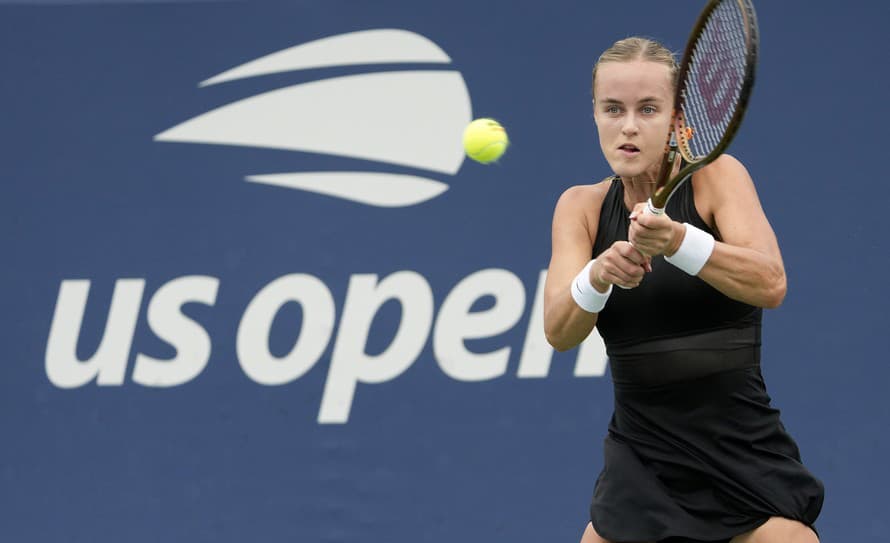 Slovenská tenistka Anna Karolína Schmiedlová sa prebojovala do 2. kola dvojhry na grandslamovom turnaji US Open.