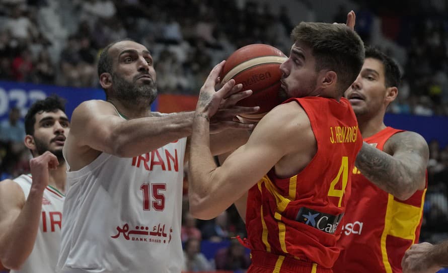 Basketbalisti Španielska triumfovali aj vo svojom treťom stretnutí na majstrovstvách sveta a so šiestimi bodmi ovládli G-skupinu. Obhajcovia ...