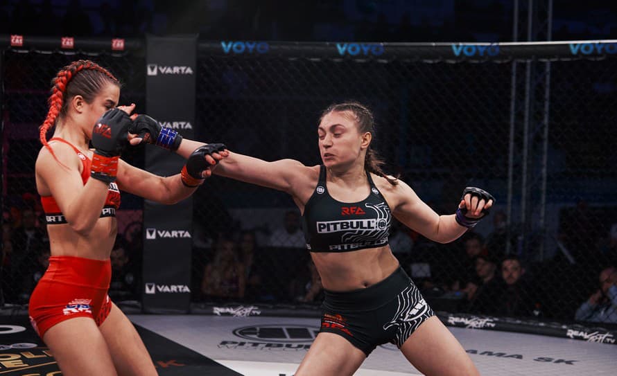 Ukrajinsko-česká bojovníčka Amina Mukhamed sa naposledy úspešne predstavila pod MMA pravidlami aj medzi profesionálkami. Vo veľmi tesnom ...