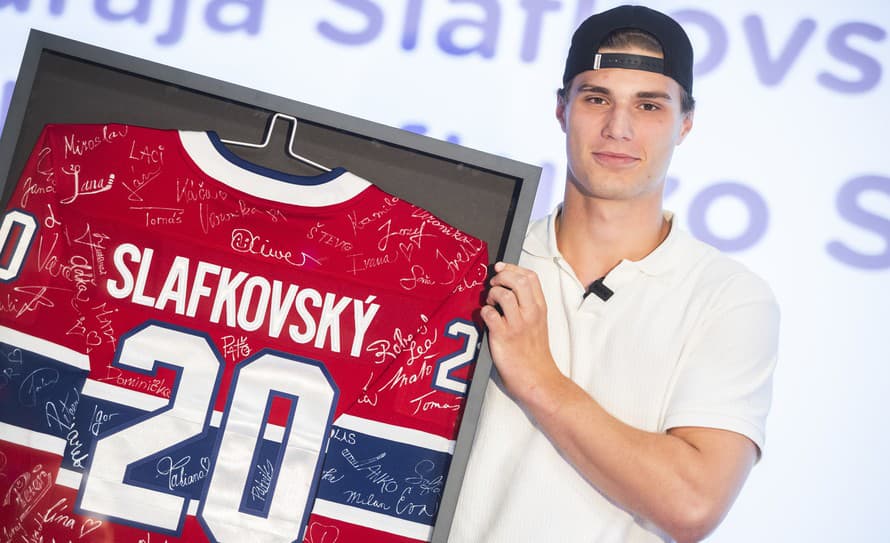 Slovenský hokejový útočník Juraj Slafkovský doplatil v nováčikovskej sezóne v drese tímu Montreal Canadiens zo zámorskej NHL na nízky ...