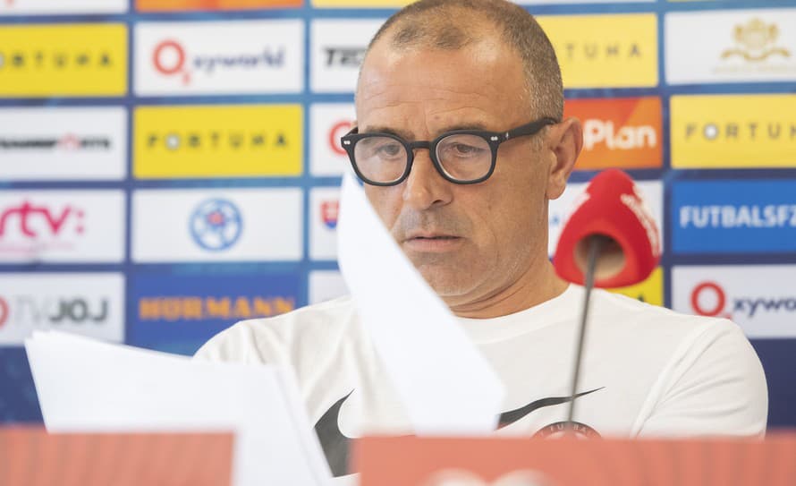 Tréner slovenskej futbalovej reprezentácie Francesco Calzona verí, že jeho zverenci v piatok potrápia Portugalsko.