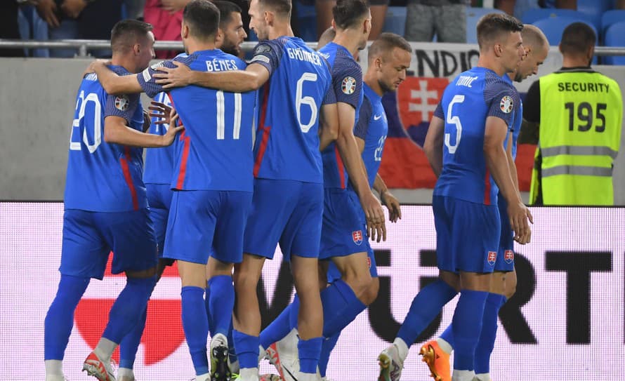 Európska futbalová únia (UEFA) v utorok oznámila ceny vstupeniek na budúcoročné ME v Nemecku. Fanúšikovia budú môcť navštíviť zápasy ...